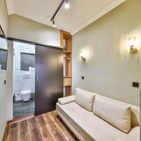 Peaceful Near Galata 伊斯坦布尔